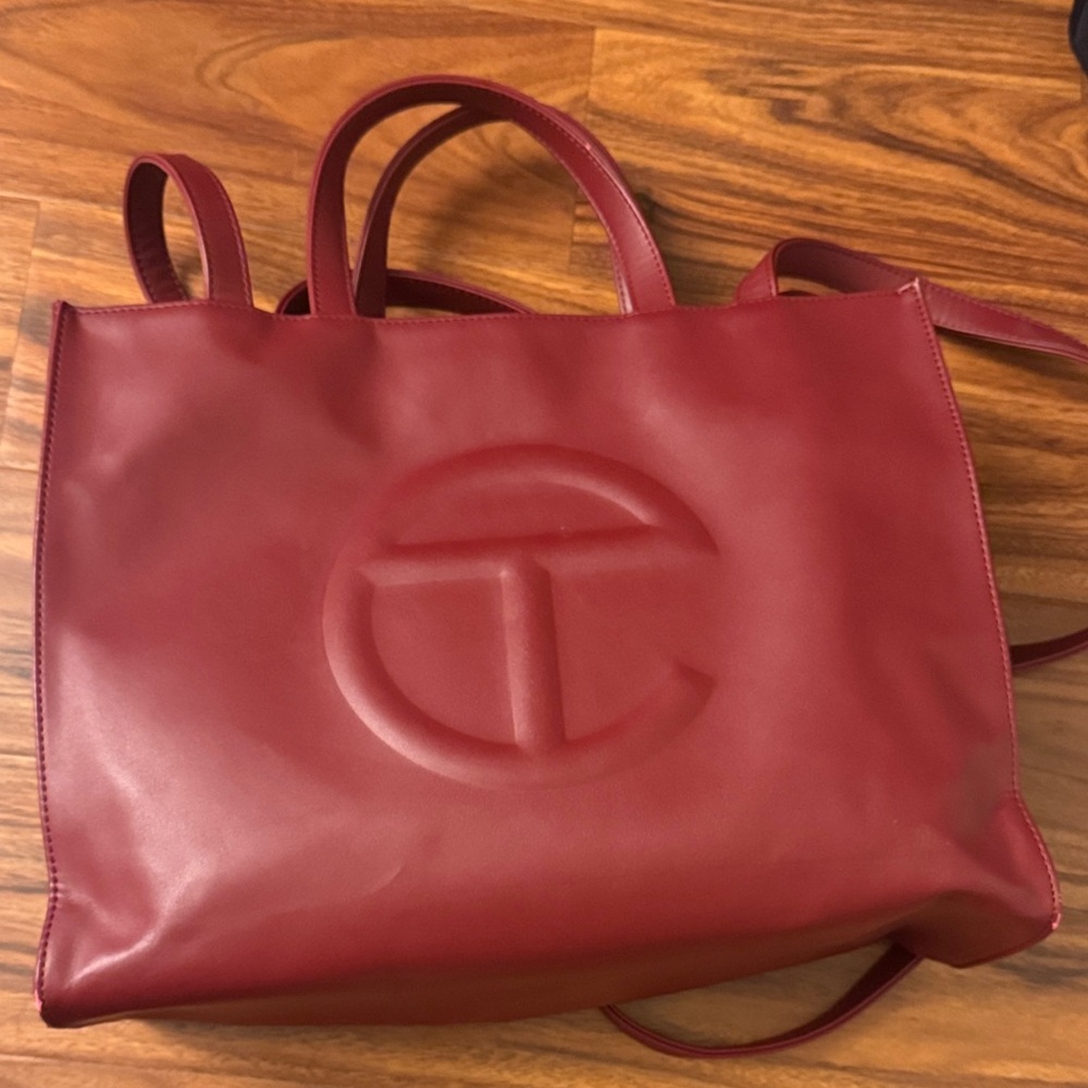 Telfar Burgundy Tote Bag - Oxblood Medium - Picture 2 of 7